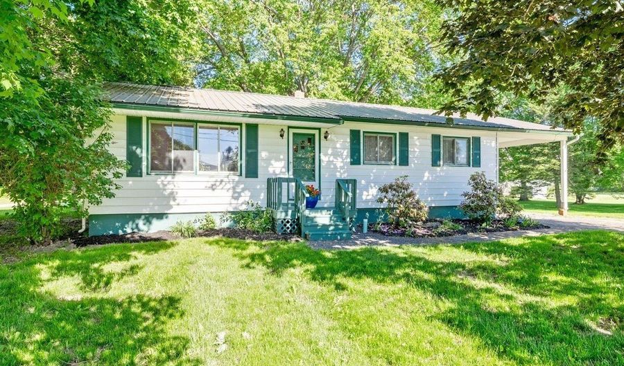 270 Winters Ln, Alburgh, VT 05440 - 3 Beds, 1 Bath