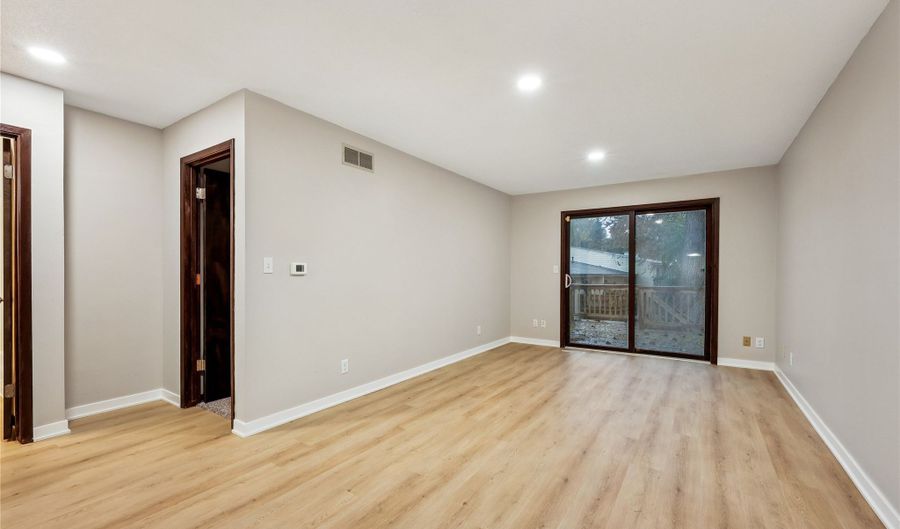 3412 Southdale Dr, Ames, IA 50010 - 3 Beds, 2 Bath