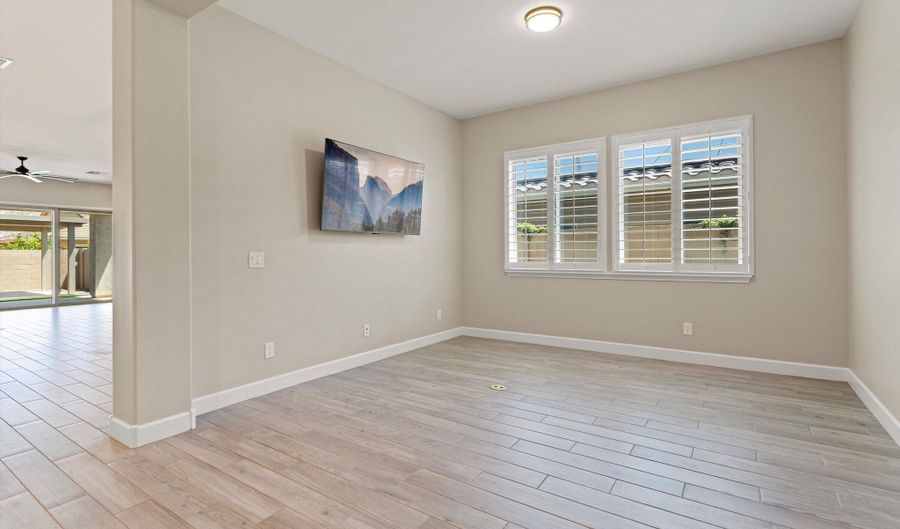 21248 W HILLCREST Blvd, Buckeye, AZ 85396 - 4 Beds, 3 Bath