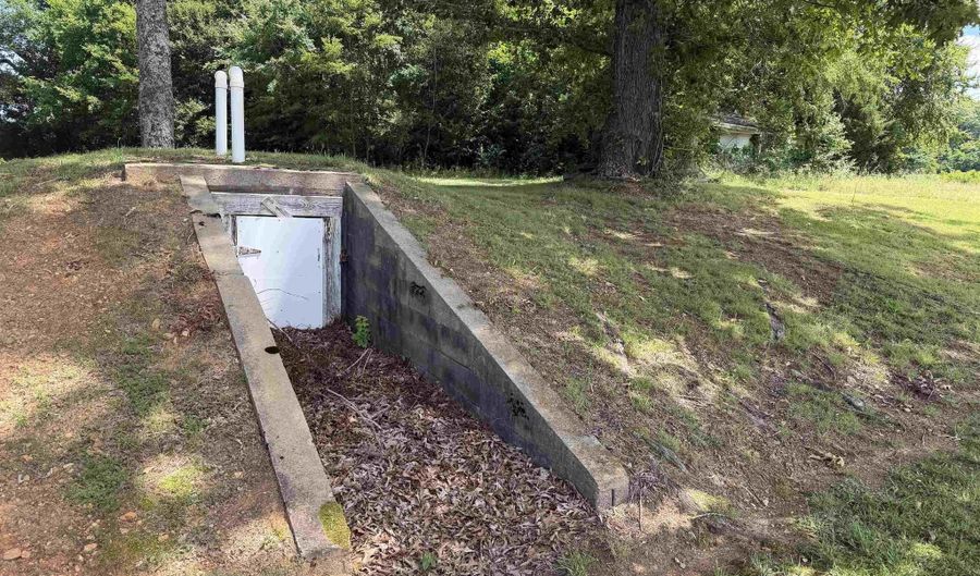 26155 Copeland Rd, Athens, AL 35613 - 3 Beds, 2 Bath