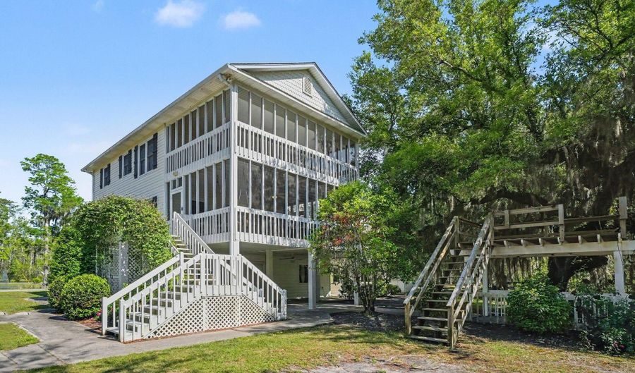 9854 Rivergate Rd NW, Ash, NC 28420 - 4 Beds, 5 Bath