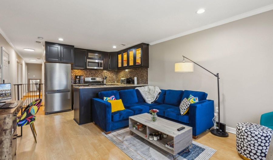 1710 W VIRGINIA Ave NE, Washington, DC 20002 - 2 Beds, 2 Bath