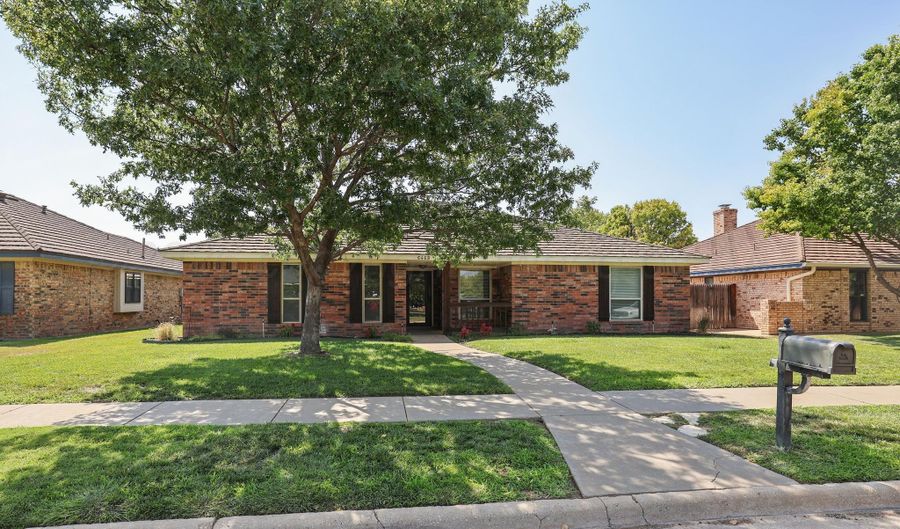 6468 HURST Rd, Amarillo, TX 79109 - 3 Beds, 2 Bath