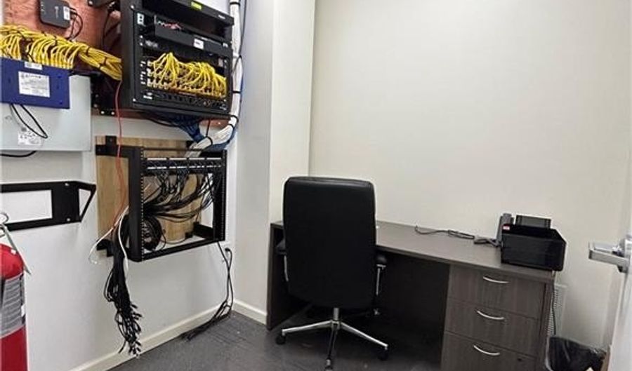 1110 SE 28th St, Bentonville, AR 72712 - 0 Beds, 0 Bath