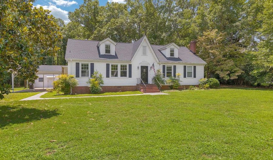 110 Dean St, Belton, SC 29627 - 4 Beds, 3 Bath