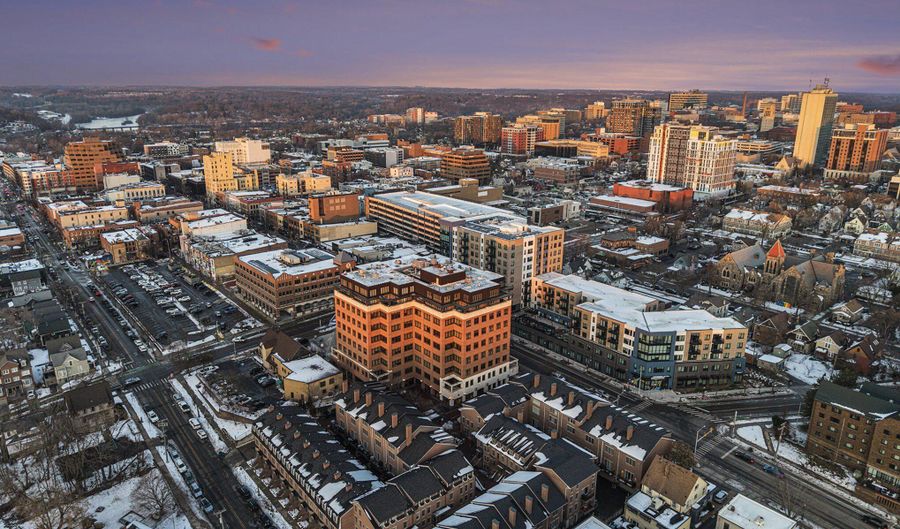 414 S Main St 10, Ann Arbor, MI 48104 - 3 Beds, 4 Bath