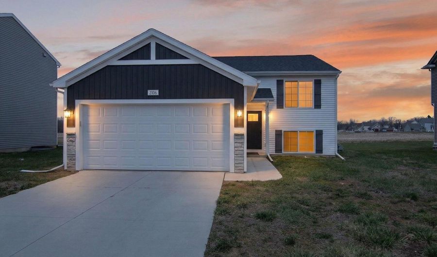 2106 Farm Valley Rd, Adrian, MI 49221 - 3 Beds, 2 Bath