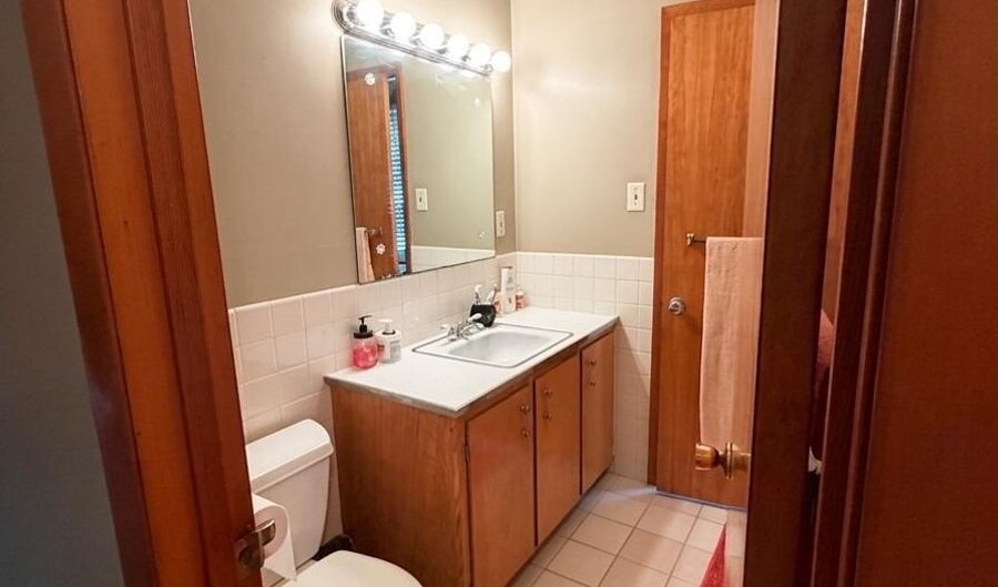 1709 Bellmeade Dr, Altoona, PA 16602 - 4 Beds, 2 Bath