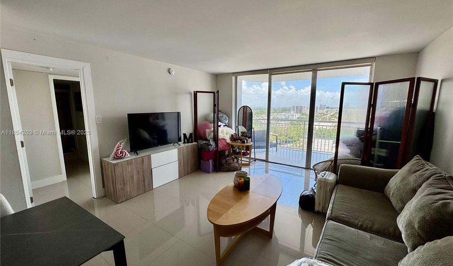 18011 Biscayne Blvd 1802, Aventura, FL 33160 - 1 Beds, 1 Bath