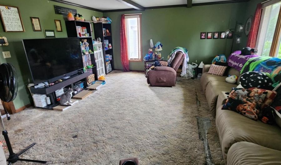 3995 3RD St, Amherst Junction, WI 54407 - 4 Beds, 2 Bath