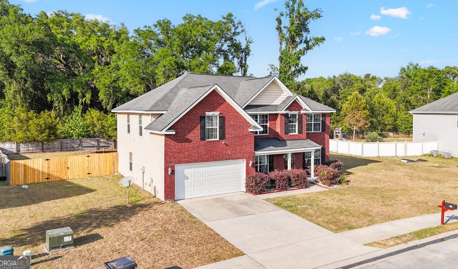 258 Nashview Trl, Allenhurst, GA 31301 - 4 Beds, 3 Bath