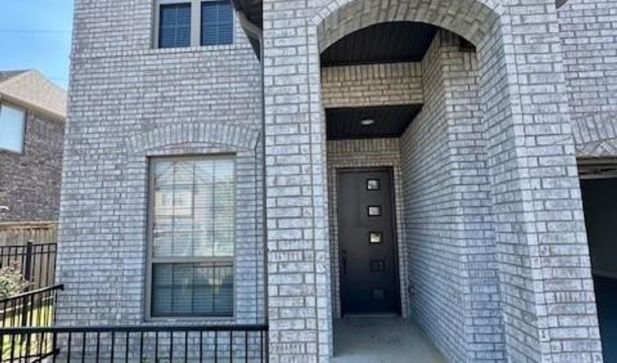 2007 SW Hampton Ave, Bentonville, AR 72713 - 5 Beds, 4 Bath