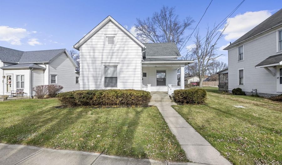 690 Xenia Ave, Wilmington, OH 45177 - 2 Beds, 1 Bath