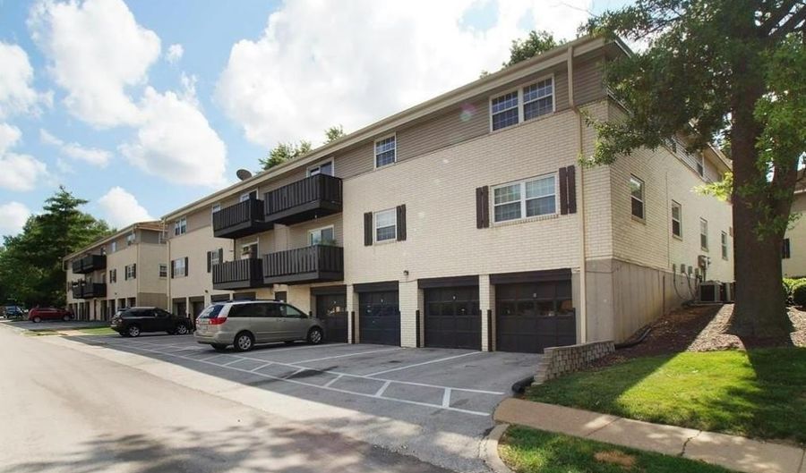 160 Cumberland Park Ct G, Ballwin, MO 63011 - 3 Beds, 2 Bath