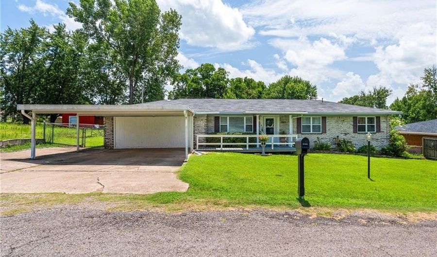 113 Ruth Dr, Arkoma, OK 74901 - 4 Beds, 2 Bath