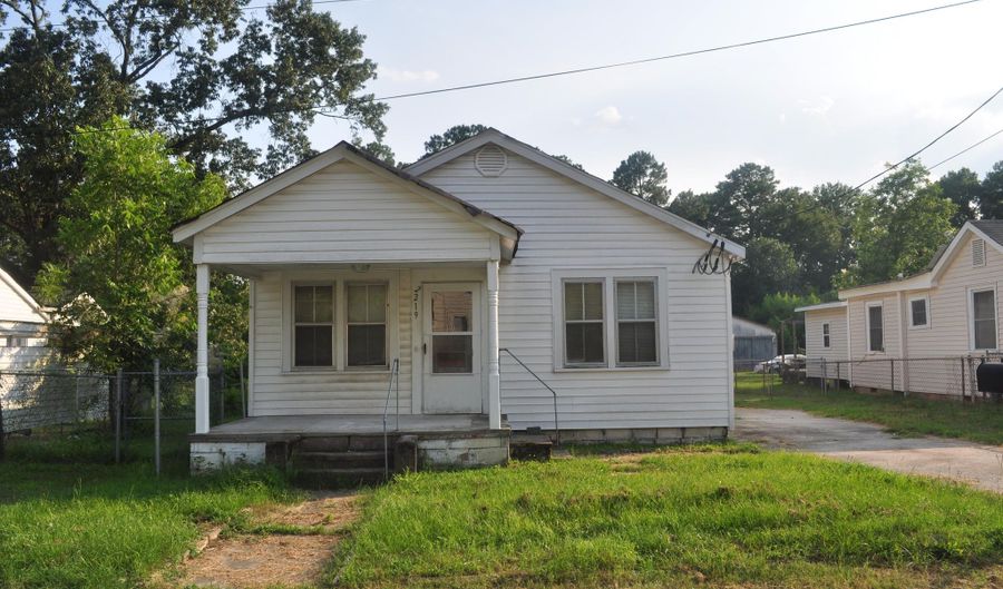 2219 Tudor Dr, Augusta, GA 30906 - 2 Beds, 1 Bath