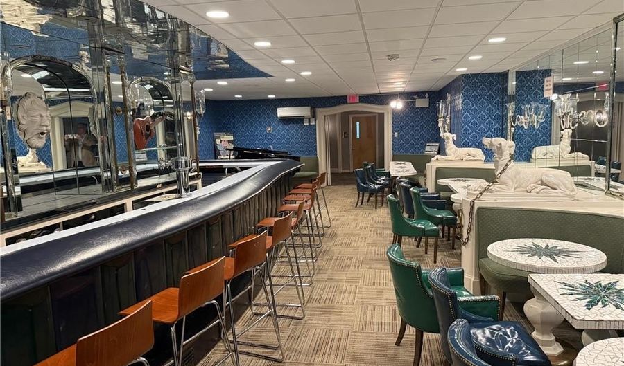 1544 Hamilton, Allentown, PA 18102 - 0 Beds, 0 Bath