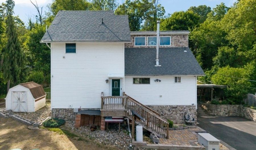 51 Zinnia Dr, Alloway, NJ 07418 - 3 Beds, 2 Bath