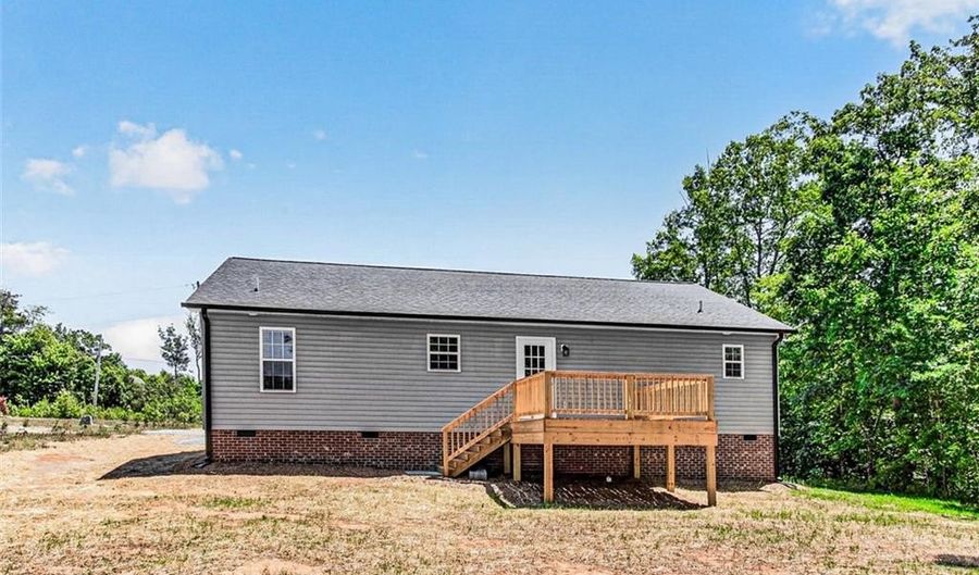 1050 Rising View Way, Asheboro, NC 27205 - 3 Beds, 2 Bath
