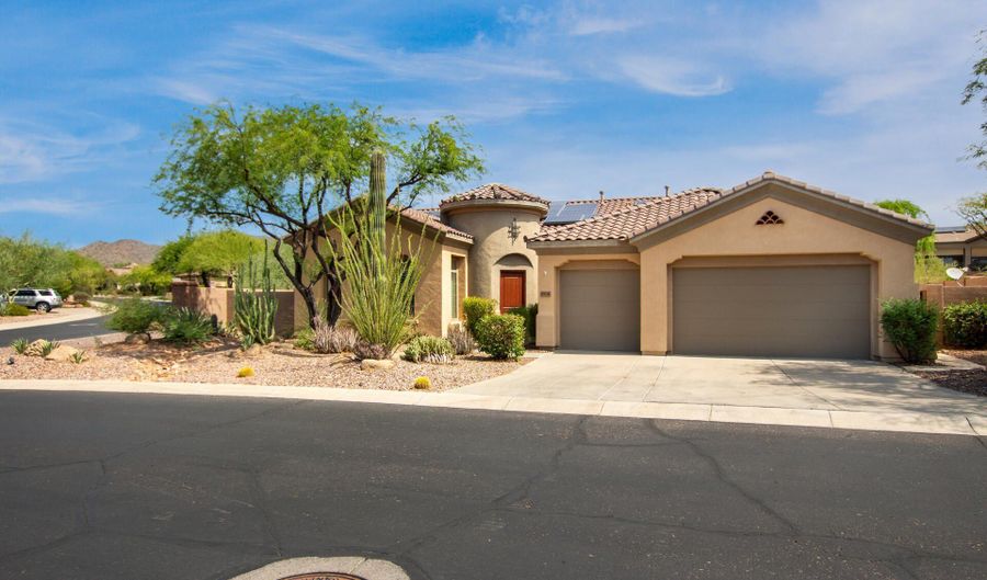 1964 W Wayne Ln, Anthem, AZ 85086 - 4 Beds, 4 Bath