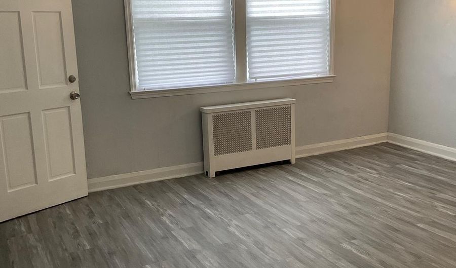 1318 N LINWOOD Ave, Baltimore, MD 21213 - 3 Beds, 2 Bath