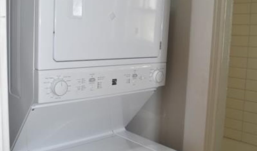 9 Clay St 2, Atlanta, GA 30317 - 2 Beds, 1 Bath