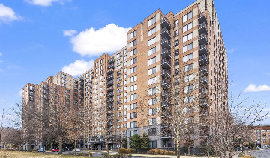 2451 MIDTOWN Ave 1413, Alexandria, VA 22303 - 1 Beds, 1 Bath