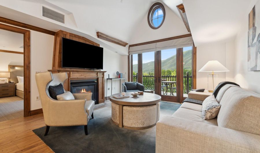 415 E Dean St. Unit 30 Week 9, Aspen, CO 81611 - 3 Beds, 3 Bath