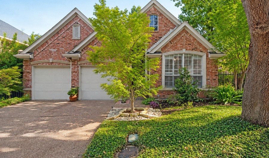 3785 Park Pl, Addison, TX 75001 - 3 Beds, 3 Bath