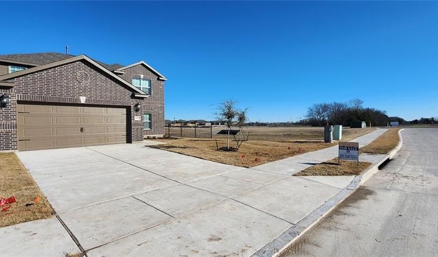 2008 Brentwood Dr, Anna, TX 75409 - 4 Beds, 3 Bath