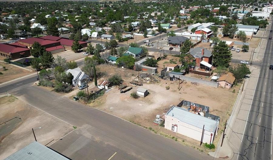 708 W Ave E, Alpine, TX 79830 - 2 Beds, 1 Bath