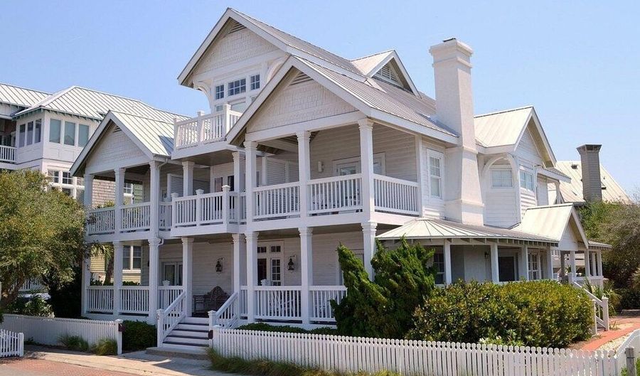 2 Keelson Row, Bald Head Island, NC 28461 - 11 Beds, 12 Bath