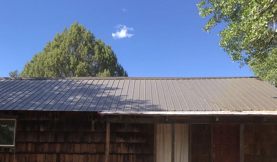 180 S Wells Fargo Dr, Brookside, UT 84782 - 3 Beds, 1 Bath