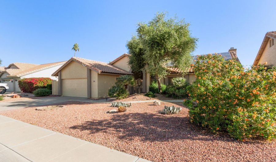 3821 N FOREST Ln, Avondale, AZ 85392 - 3 Beds, 2 Bath