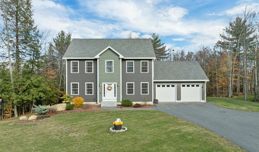 126 Aiden Cir, Belmont, NH 03220 - 3 Beds, 3 Bath