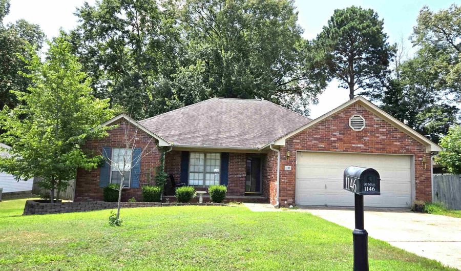 1146 Spring Crk, Benton, AR 72015 - 3 Beds, 2 Bath