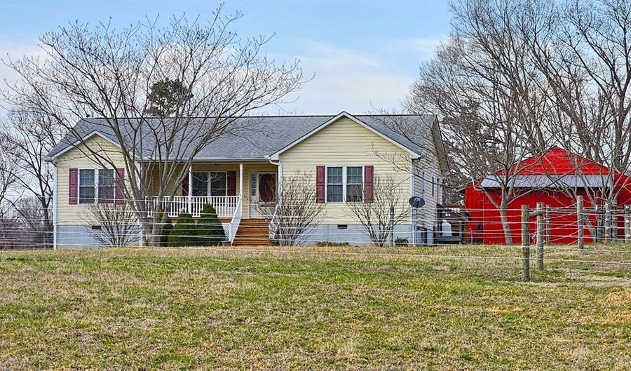 13521 Dykeland Rd, Amelia Court House, VA 23002 - 3 Beds, 2 Bath