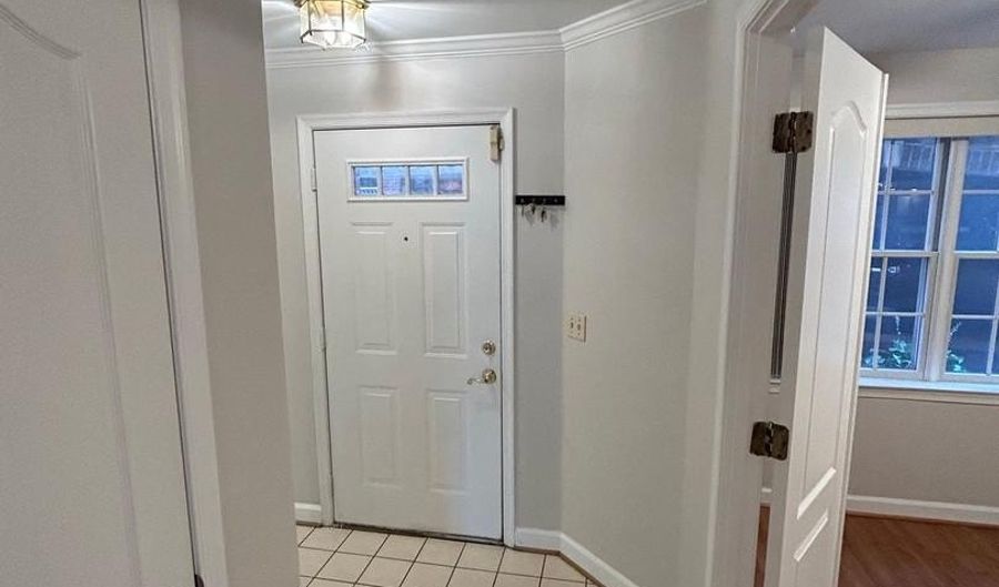 6924 FAIRFAX Dr #140, Arlington, VA 22213 - 2 Beds, 1 Bath