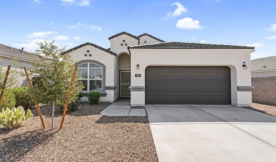 205 N 188TH Dr, Buckeye, AZ 85326 - 4 Beds, 2 Bath