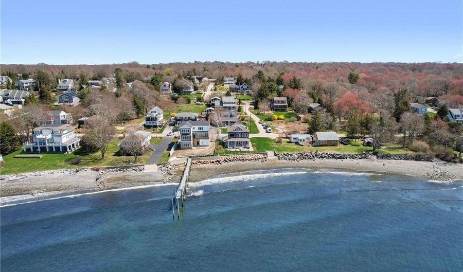503 Seaside Dr, Jamestown, RI 02835 - 2 Beds, 3 Bath