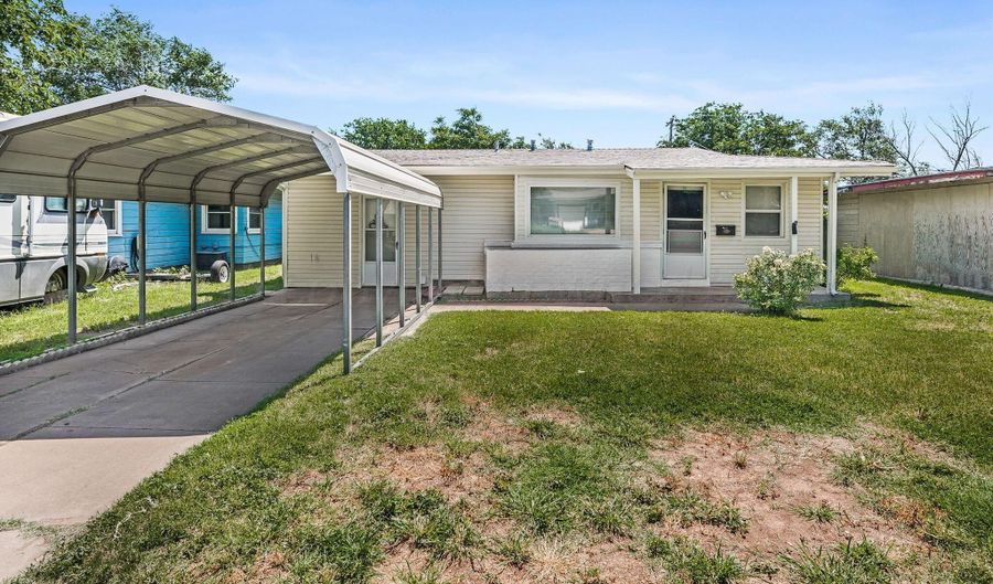 3813 GABLES St, Amarillo, TX 79110 - 2 Beds, 1 Bath