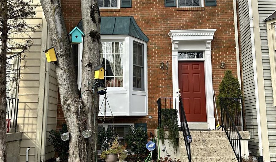 6046 JOUST Ln, Alexandria, VA 22315 - 1 Beds, 1 Bath