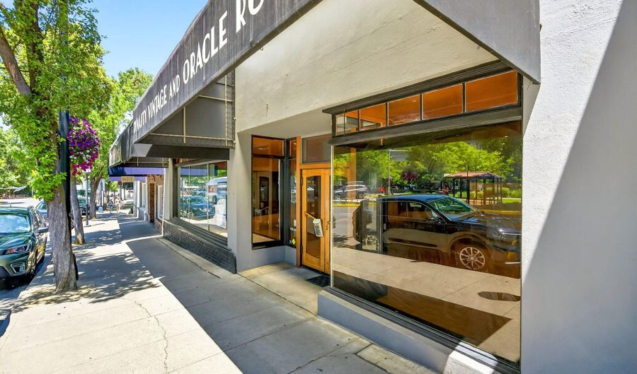 25 N Main St B, Ashland, OR 97520 - 0 Beds, 0 Bath