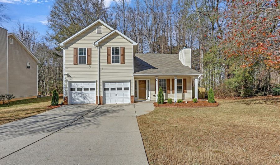 6618 Shady Ridge Ln, Austell, GA 30168 - 4 Beds, 3 Bath