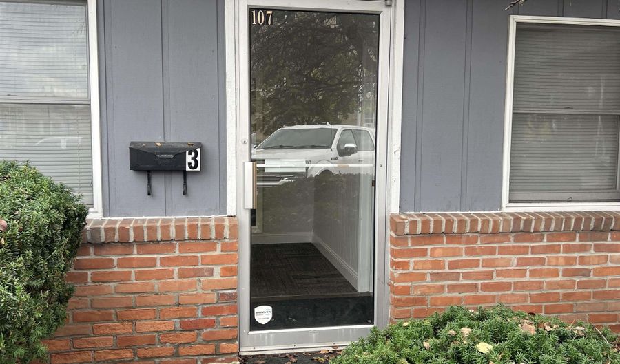 107 S Broad 3, Adrian, MI 49221 - 0 Beds, 0 Bath