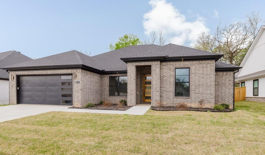 7017 Cold Creek Dr, Alexander, AR 72002 - 4 Beds, 2 Bath