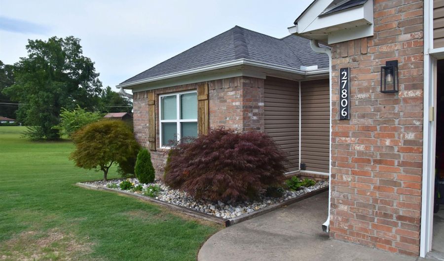 27806 S Sardis Rd, Bauxite, AR 72011 - 3 Beds, 2 Bath