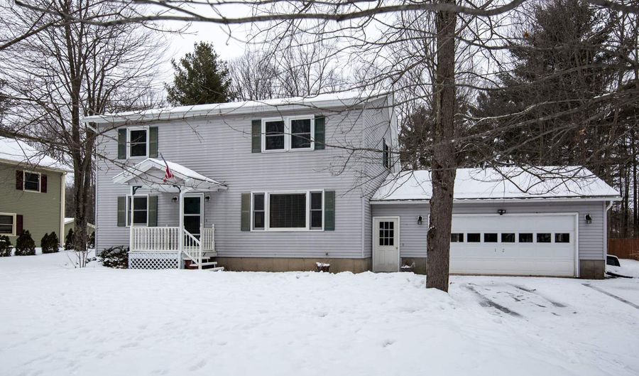 12 Deer Run Dr, Milton, VT 05468 - 3 Beds, 2 Bath