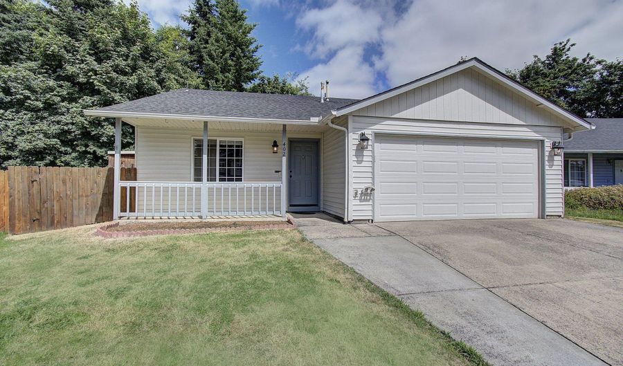 402 SE 5TH Cir, Battle Ground, WA 98604 - 3 Beds, 2 Bath