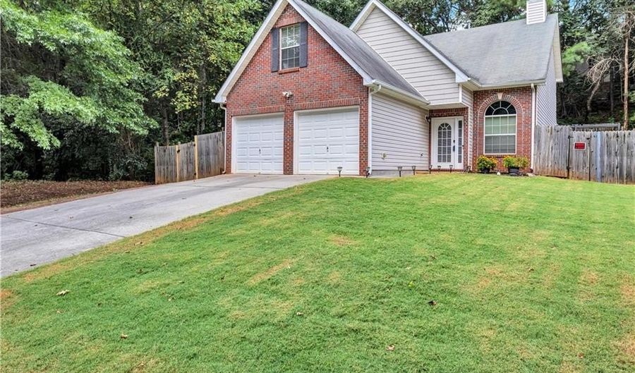 306 Bonnes Dr, Austell, GA 30168 - 4 Beds, 3 Bath